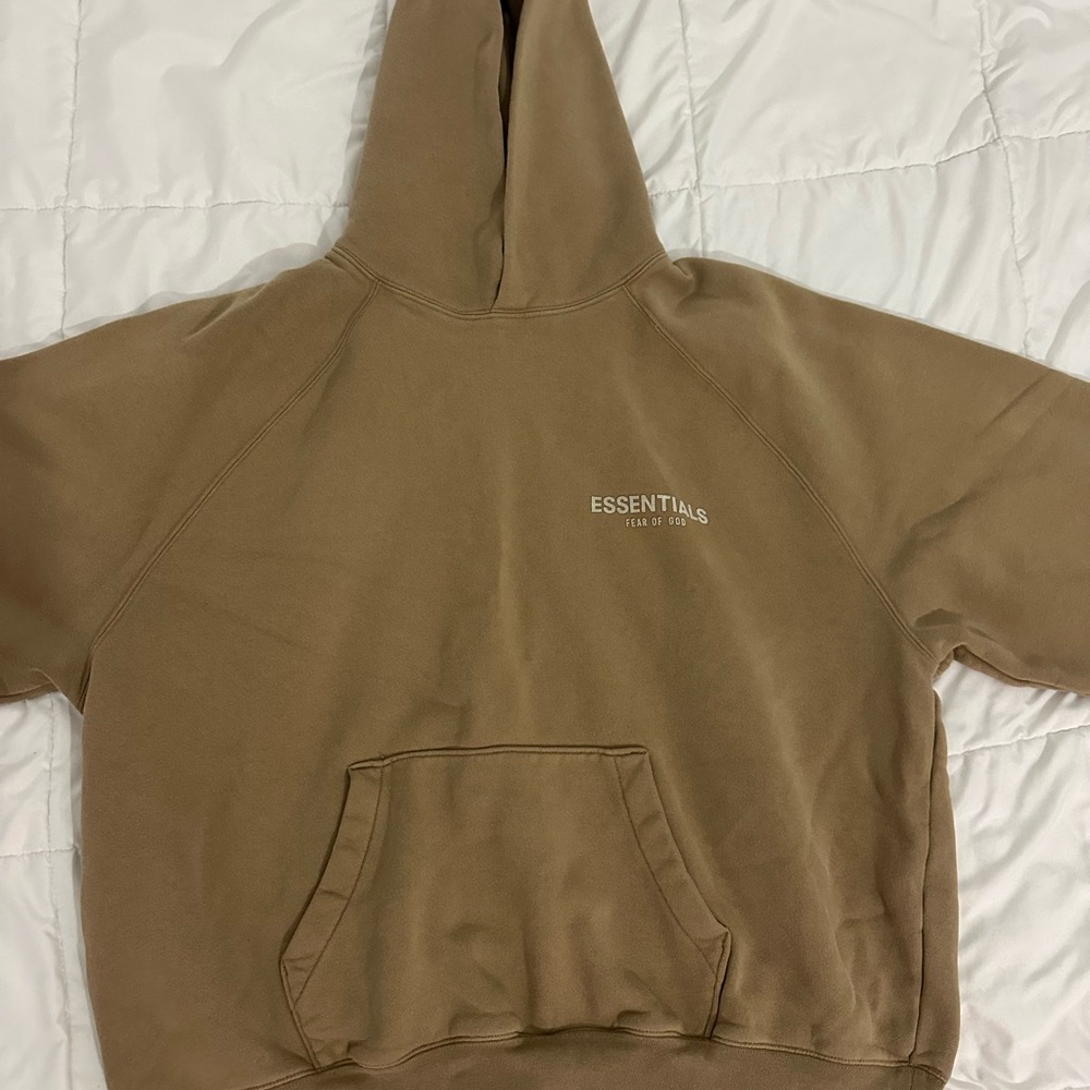 Essentials Tan Knitwear